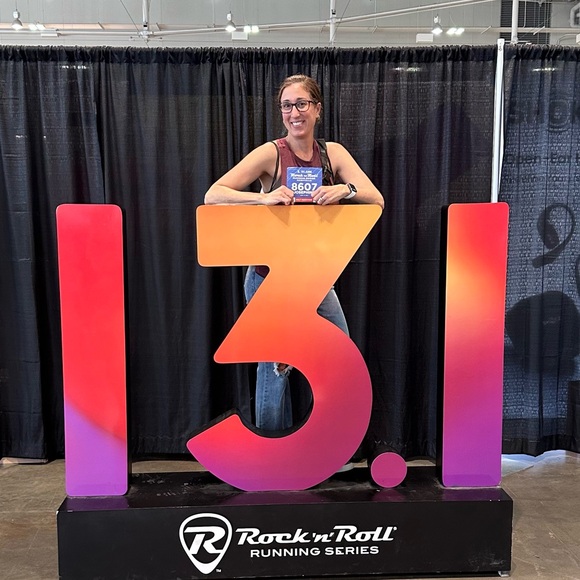 🌺 I’m LIVE show listing!! let’s gooooo🩷 - Picture 8 of 8